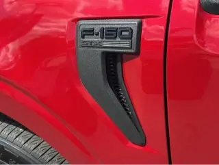 Ford F-150 2025 4x2 STX 4dr SuperCrew 5.5 ft. SB