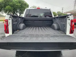 Ford F-150 2024 4x4 XLT 4dr SuperCrew 5.5 ft. SB