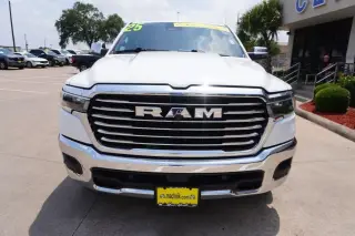 Ram 1500 2025 4x4 Laramie 4dr Crew Cab 5.6 ft. SB Pickup