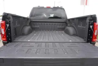 Ford F-150 2022 4x2 XL 4dr SuperCrew 5.5 ft. SB
