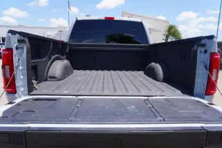 Ford F-150 2023 4x2 XL 4dr SuperCrew 5.5 ft. SB
