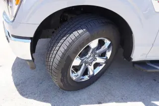 Ford F-150 2023 4x2 XL 4dr SuperCrew 5.5 ft. SB
