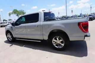 Ford F-150 2023 4x2 XL 4dr SuperCrew 5.5 ft. SB