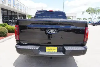 Ford F-150 2025 4x2 XLT 4dr SuperCrew 5.5 ft. SB