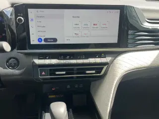 Toyota Camry 2025 SE 4dr Sedan
