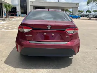 Toyota Corolla 2024 LE 4dr Sedan