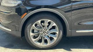 Lincoln Nautilus 2023 Reserve 4dr SUV