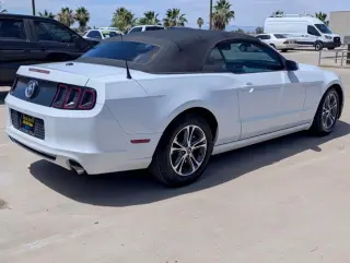 Ford Mustang 2014 V6 2dr Convertible