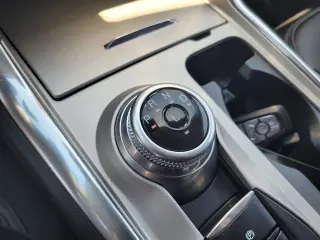 Ford Explorer 2023 AWD XLT 4dr SUV