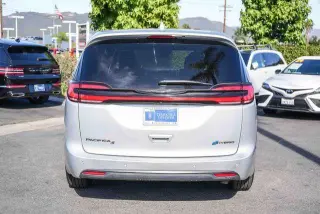 Chrysler Pacifica Hybrid 2022 Limited 4dr Mini-Van