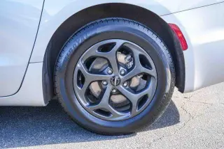 Chrysler Pacifica Hybrid 2022 Limited 4dr Mini-Van
