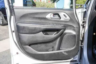 Chrysler Pacifica Hybrid 2022 Limited 4dr Mini-Van