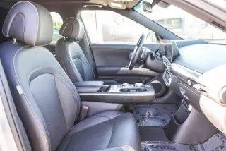 Genesis GV60 2023 AWD Advanced 4dr SUV