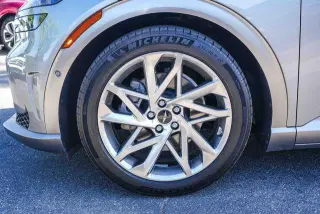 Genesis GV60 2023 AWD Advanced 4dr SUV