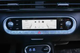 Genesis GV60 2023 AWD Advanced 4dr SUV