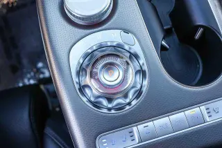 Genesis GV60 2023 AWD Advanced 4dr SUV