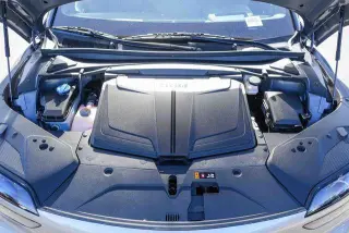 Genesis GV60 2023 AWD Advanced 4dr SUV
