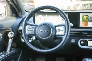 Genesis GV60 2023 AWD Advanced 4dr SUV
