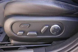Genesis GV60 2023 AWD Advanced 4dr SUV