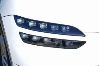 Genesis GV60 2023 AWD Advanced 4dr SUV