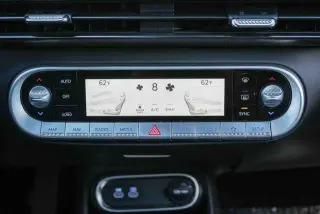 Genesis GV60 2023 AWD Advanced 4dr SUV