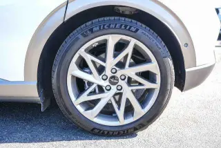 Genesis GV60 2023 AWD Advanced 4dr SUV