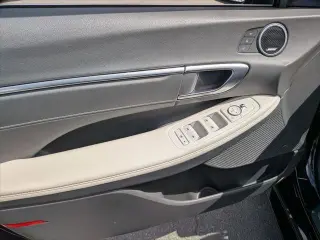 Hyundai SONATA Hybrid 2023 Limited 4dr Sedan