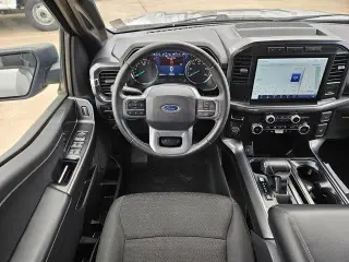 Ford F-150 2023 4x4 XL 4dr SuperCrew 5.5 ft. SB