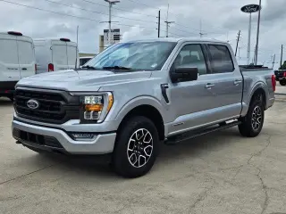 Ford F-150 2023 4x4 XL 4dr SuperCrew 5.5 ft. SB