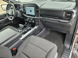 Ford F-150 2023 4x4 XL 4dr SuperCrew 5.5 ft. SB