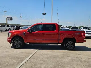 Ford F-150 2023 4x4 XL 4dr SuperCrew 5.5 ft. SB