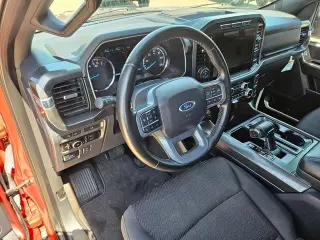 Ford F-150 2023 4x4 XL 4dr SuperCrew 5.5 ft. SB