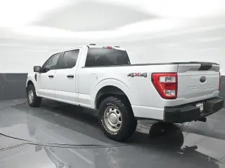 Ford F-150 2023 4x4 XL 4dr SuperCrew 5.5 ft. SB
