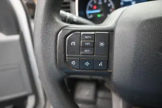 Ford F-150 2023 4x4 XL 4dr SuperCrew 5.5 ft. SB