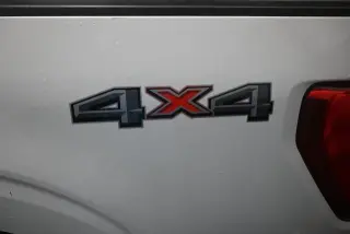 Ford F-150 2023 4x4 XL 4dr SuperCrew 5.5 ft. SB