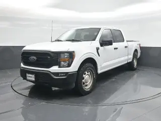 Ford F-150 2023 4x4 XL 4dr SuperCrew 5.5 ft. SB