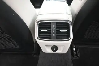 Genesis G70 2019 AWD 2.0T Advanced 4dr Sedan