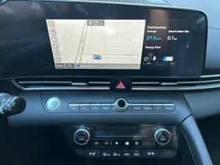 Hyundai ELANTRA Hybrid 2023 Limited 4dr Sedan
