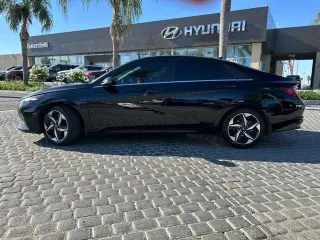Hyundai ELANTRA Hybrid 2023 Limited 4dr Sedan