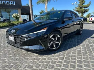 Hyundai ELANTRA Hybrid 2023 Limited 4dr Sedan
