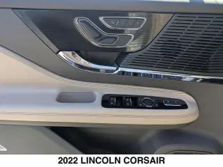 Lincoln Corsair 2022 AWD Reserve 4dr SUV