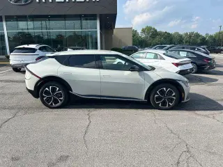 Kia EV6 2024 AWD Wind 4dr Crossover
