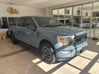 Ford F-150 2023 4x4 XL 4dr SuperCrew 5.5 ft. SB