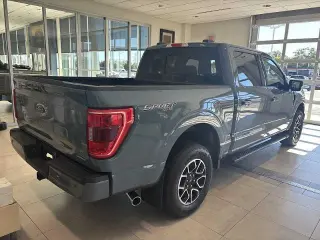 Ford F-150 2023 4x4 XL 4dr SuperCrew 5.5 ft. SB