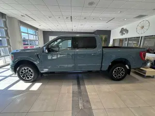Ford F-150 2023 4x4 XL 4dr SuperCrew 5.5 ft. SB