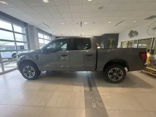 Ford F-150 2024 4x4 STX 4dr SuperCrew 5.5 ft. SB