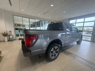 Ford F-150 2024 4x4 STX 4dr SuperCrew 5.5 ft. SB
