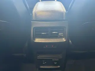Ford Edge 2022 AWD Titanium 4dr Crossover