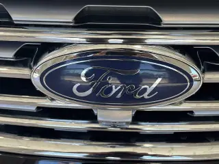 Ford Edge 2022 AWD Titanium 4dr Crossover