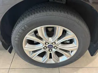 Ford Edge 2022 AWD Titanium 4dr Crossover